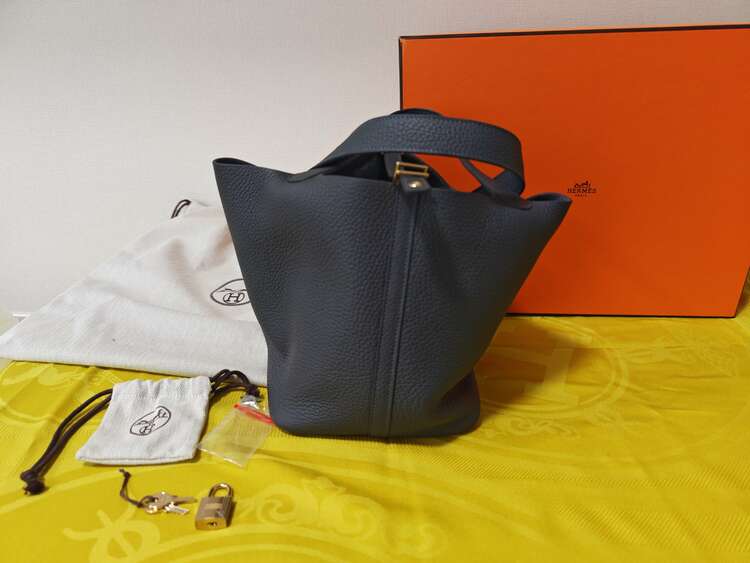 ピコタンMM アルドワーズ　シャンパンゴールド金具（ブランドバッグ）の商品画像 - 査定依頼日：2025年3月29日 - 最高査定価格：610,000円