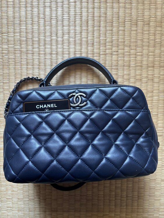 ショルダーバッグ（ブランドバッグ）の商品画像 - 査定依頼日：2025年4月12日 - 最高査定価格：350,000円