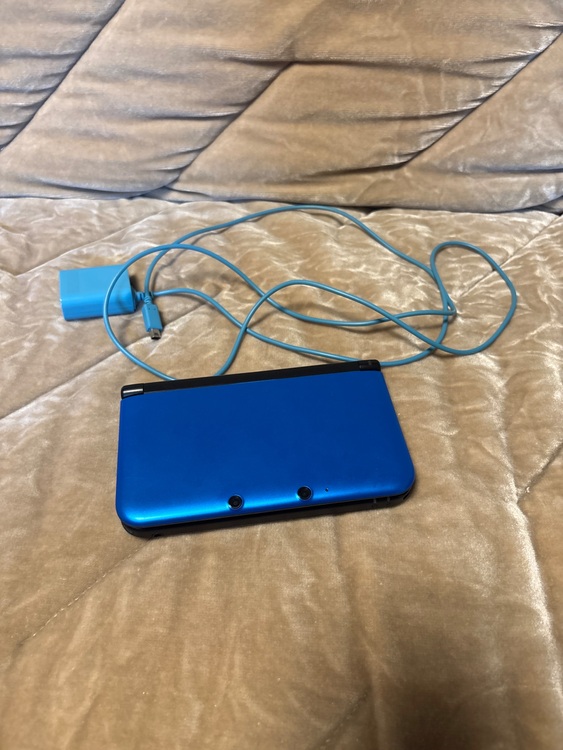 Nintendo 3DS LL（ゲーム機本体・ゲームソフト）の商品画像 - 査定依頼日：2025年8月12日 - 最高査定価格：10,500円