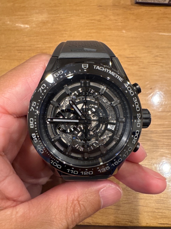 タグホイヤー カレラ CAR2A9（高級時計）の商品画像 - 査定依頼日：2026年3月1日 - 最高査定価格：100,000円