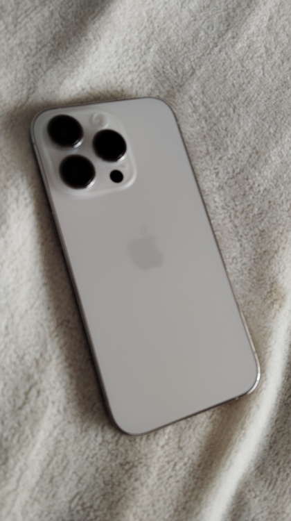 iPhone 14 Pro 128GB SIMフリー（スマホ）の商品画像 - 査定依頼日：2026年2月12日 - 最高査定価格：64,000円