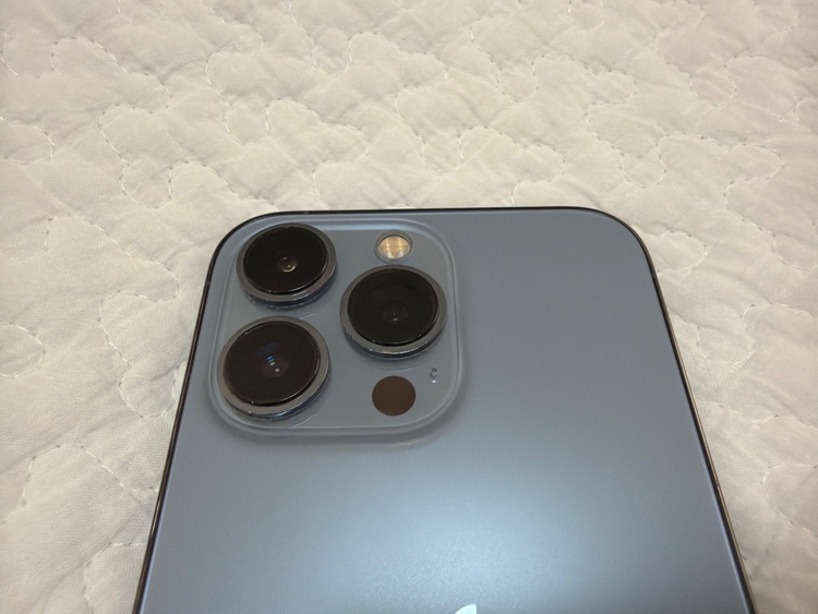 iPhone 13 Pro 256GB SIMフリー（スマホ）の商品画像 - 査定依頼日：2026年1月28日 - 最高査定価格：53,000円