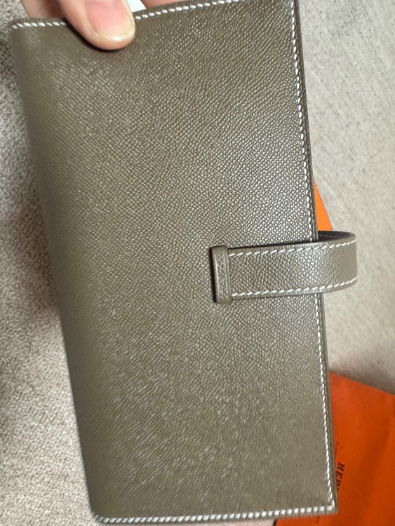 べアン（ブランドバッグ）の商品画像 - 査定依頼日：2026年4月4日 - 最高査定価格：450,000円