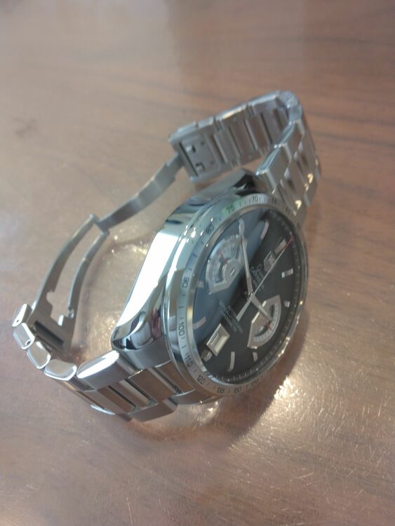 タグホイヤー カレラ （高級時計）の商品画像 - 査定依頼日：2025年9月1日 - 最高査定価格：270,000円