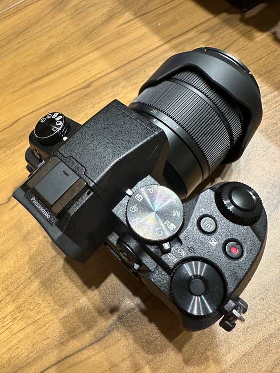 DMC-G8M（カメラ）の商品画像 - 査定依頼日：2026年8月4日 - 最高査定価格：35,100円