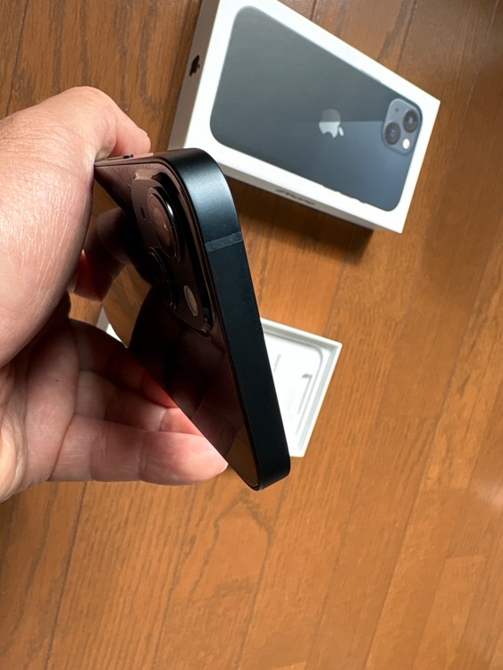 iPhone13 128G ブラック　simフリー（スマホ）の商品画像 - 査定依頼日：2026年4月11日 - 最高査定価格：36,000円