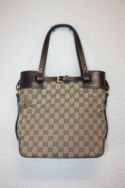 GUCCI GG キャンバス トートバッグ レザー 107757 002058（ブランドバッグ）の商品画像 - 査定依頼日：2026年10月8日 - 最高査定価格：30,000円