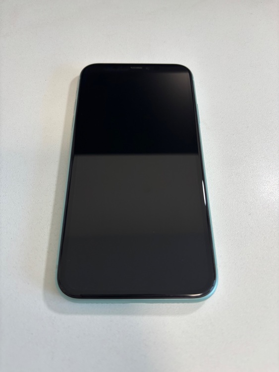 iPhone11 128GB Softbank（スマホ）の商品画像 - 査定依頼日：2025年8月15日 - 最高査定価格：100,000円