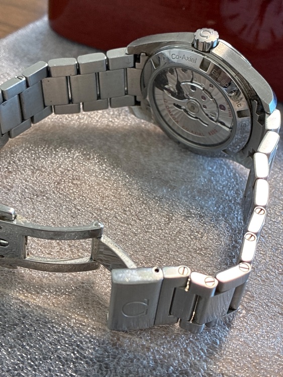 オメガ シーマスター 231.10.39.21.5（高級時計）の商品画像 - 査定依頼日：2025年11月22日 - 最高査定価格：440,000円