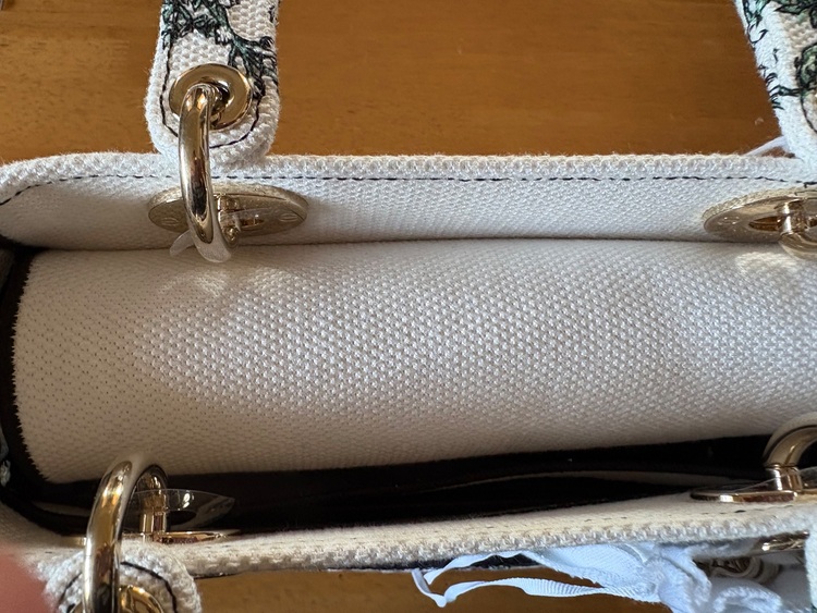 ディオール  （ブランドバッグ）の商品画像 - 査定依頼日：2025年7月13日 - 最高査定価格：270,000円