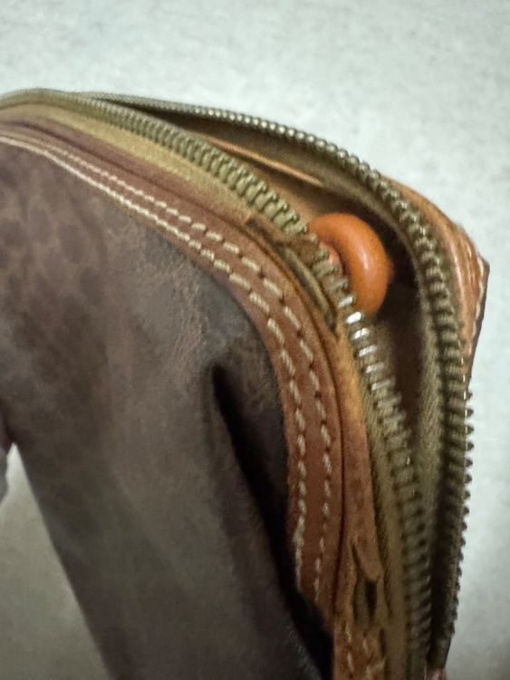 ショルダー（ブランドバッグ）の商品画像 - 査定依頼日：2026年2月13日 - 最高査定価格：25,000円