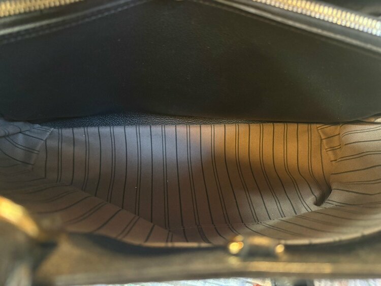 モンテーニュGM （ブランドバッグ）の商品画像 - 査定依頼日：2026年3月16日 - 最高査定価格：140,000円