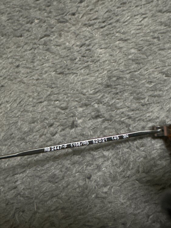 レイバン　サングラス（古着・ファッション）の商品画像 - 査定依頼日：2025年2月17日 - 最高査定価格：3,000円