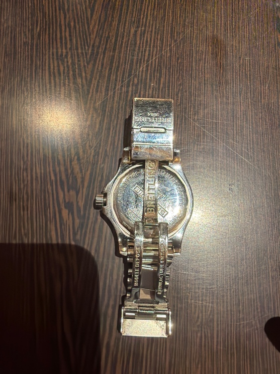 ブライトリング その他 こる（高級時計）の商品画像 - 査定依頼日：2026年3月30日 - 最高査定価格：280,000円