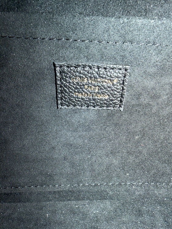 M58953（ブランドバッグ）の商品画像 - 査定依頼日：2026年4月17日 - 最高査定価格：310,000円
