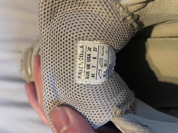 バレンシアガ  （ブランドバッグ）の商品画像 - 査定依頼日：2026年3月3日 - 最高査定価格：52,000円