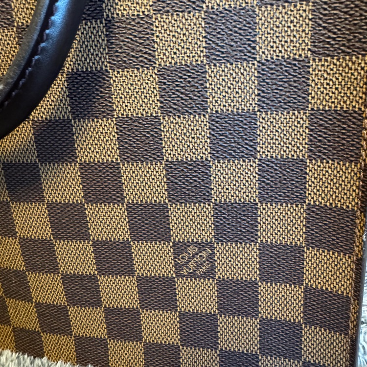 ルイヴィトン ダミエ （ブランドバッグ）の商品画像 - 査定依頼日：2025年11月11日 - 最高査定価格：75,000円