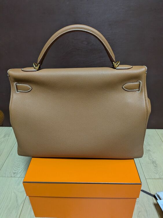 ケリー40内縫い（ブランドバッグ）の商品画像 - 査定依頼日：2025年8月23日 - 最高査定価格：2,000,000円