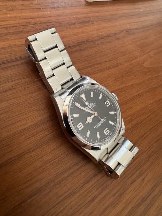 ロレックス エクスプローラー 1142701（高級時計）の商品画像 - 査定依頼日：2026年1月17日 - 最高査定価格：900,000円