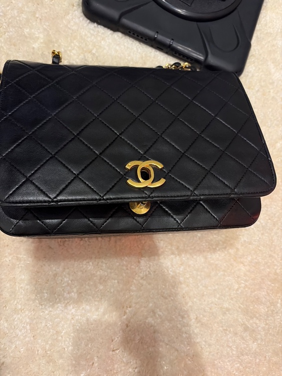 CHANELマトラッセ22（ブランドバッグ）の商品画像 - 査定依頼日：2026年2月11日 - 最高査定価格：100,000円