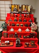 雛人形7段飾り（美術品・骨董品）の商品画像 - 査定依頼日：2026年5月24日 - 最高査定価格：3,000円