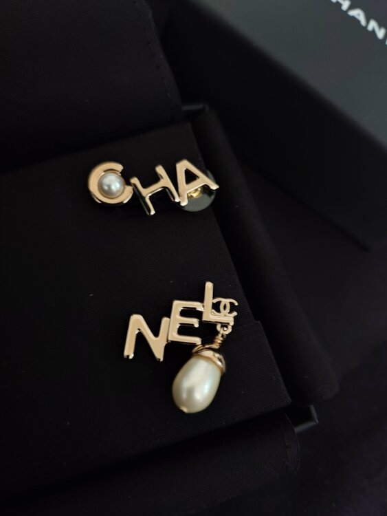 ピアス（金・貴金属）の商品画像 - 査定依頼日：2025年12月5日 - 最高査定価格：45,000円