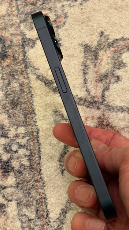 iPhone14（スマホ）の商品画像 - 査定依頼日：2026年5月30日 - 最高査定価格：51,000円