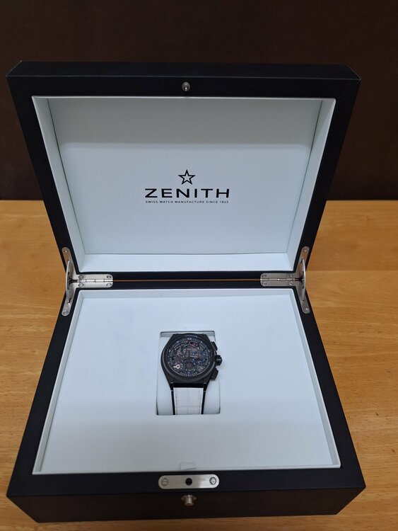 デファイ21（高級時計）の商品画像 - 査定依頼日：2026年4月7日 - 最高査定価格：850,000円