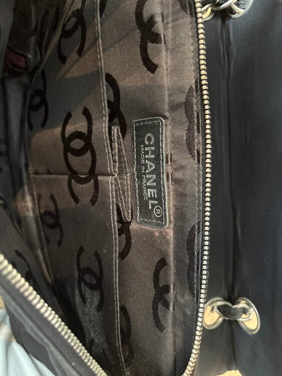 マトラッセチェーン（ブランドバッグ）の商品画像 - 査定依頼日：2025年2月24日 - 最高査定価格：100,000円