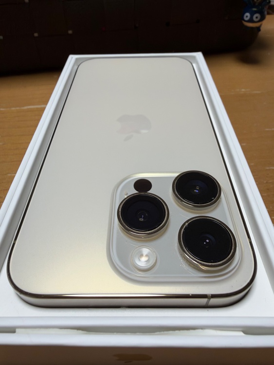 iPhone iPhone 14 Pro 256GB SIMフリー（スマホ）の商品画像 - 査定依頼日：2026年9月27日 - 最高査定価格：65,000円