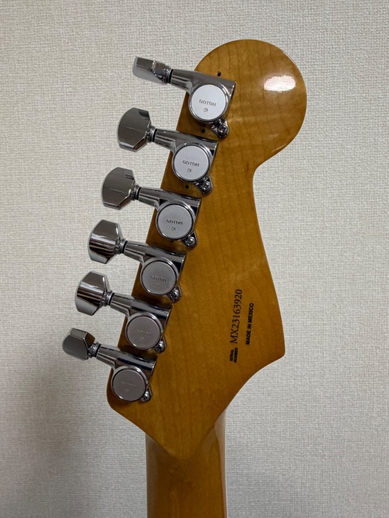 Kurt Cobain Jaguar® Left-Hand（ピアノ・楽器・PA機材）の商品画像 - 査定依頼日：2026年4月4日 - 最高査定価格：145,000円