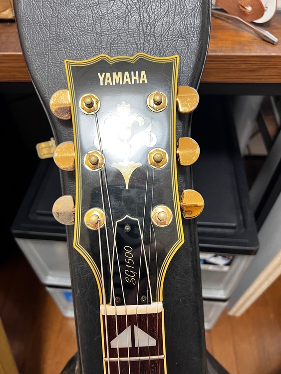 SG 1500 パーシモンレッド　1981年製（ピアノ・楽器・PA機材）の商品画像 - 査定依頼日：2026年8月9日 - 最高査定価格：100,000円