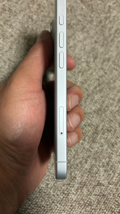 iPhone 16 128GB SIMフリー（スマホ）の商品画像 - 査定依頼日：2026年4月1日 - 最高査定価格：80,000円