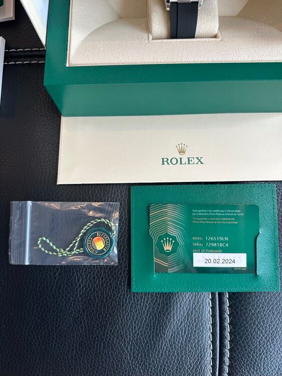 ロレックス デイトナ 126519Lm（高級時計）の商品画像 - 査定依頼日：2025年1月30日 - 最高査定価格：7,150,000円
