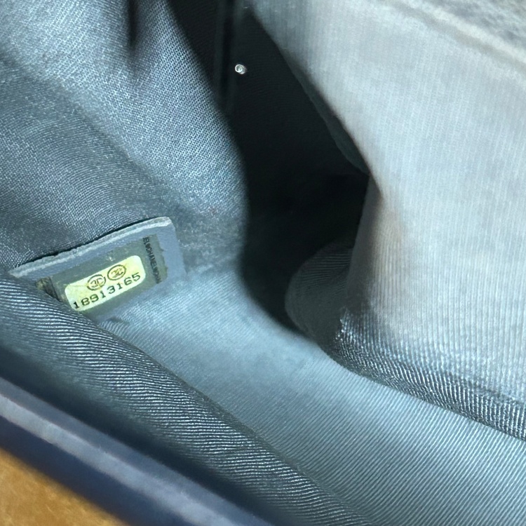 ボーイシャネル　ショルダーバッグ（ブランドバッグ）の商品画像 - 査定依頼日：2026年3月4日 - 最高査定価格：270,000円