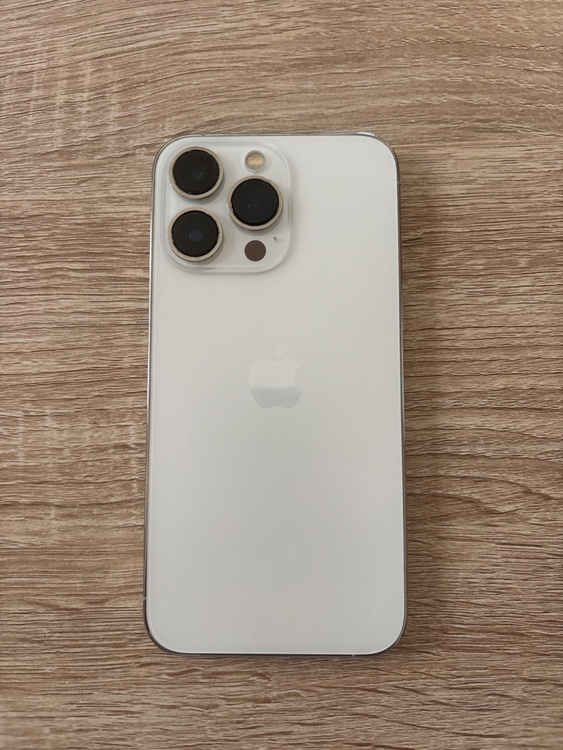 iPhone 13 Pro 128GB SIMフリー（スマホ）の商品画像 - 査定依頼日：2026年1月24日 - 最高査定価格：46,000円