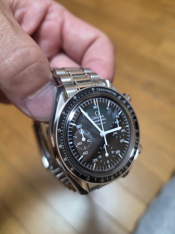 スピードマスターオートマチック（高級時計）の商品画像 - 査定依頼日：2025年10月14日 - 最高査定価格：370,000円