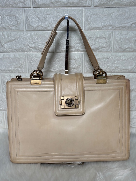 シャネル　ボーイシャネル ショルダーバッグ2way ラムスキン ベージュ（ブランドバッグ）の商品画像 - 査定依頼日：2025年10月30日