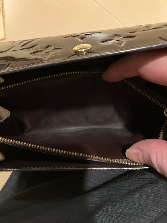 ヴェルニ　長財布（ブランド財布・小物）の商品画像 - 査定依頼日：2025年11月18日 - 最高査定価格：11,000円