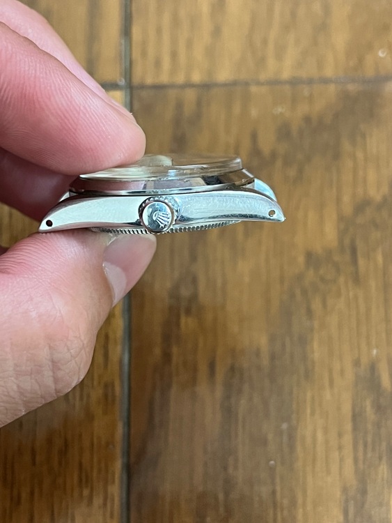 ロレックス　オイスターデイト　（高級時計）の商品画像 - 査定依頼日：2025年6月23日 - 最高査定価格：300,000円