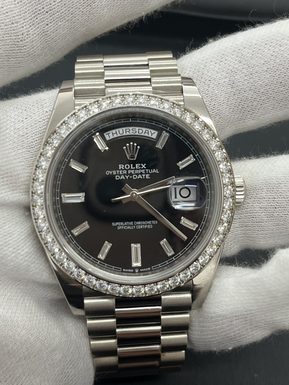 ロレックス デイデイト40（高級時計）の商品画像 - 査定依頼日：2026年1月10日 - 最高査定価格：8,300,000円