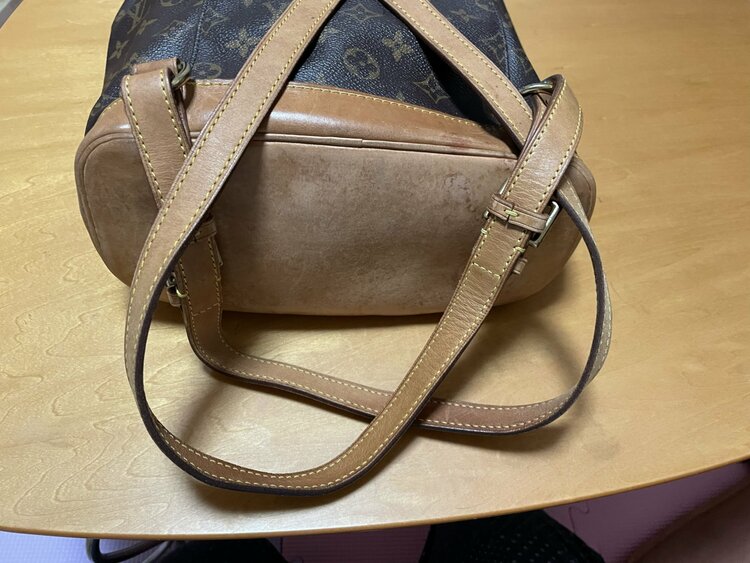 モンスリ（ブランドバッグ）の商品画像 - 査定依頼日：2026年4月28日 - 最高査定価格：100,000円