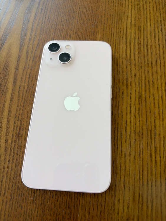 iPhone iPhone 13 128GB Softbank（スマホ）の商品画像 - 査定依頼日：2026年9月22日 - 最高査定価格：31,000円