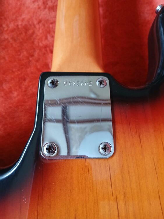 シリアル番号V082602 ＃0190209800 AM VINT62J-BAS（ピアノ・楽器・PA機材）の商品画像 - 査定依頼日：2025年12月26日 - 最高査定価格：133,000円