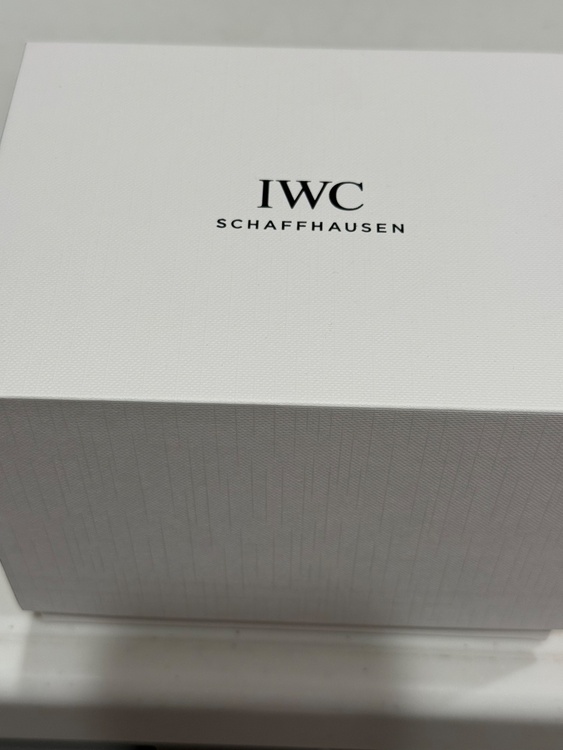 IWC パイロットウォッチ IW32701（高級時計）の商品画像 - 査定依頼日：2026年3月24日 - 最高査定価格：560,000円