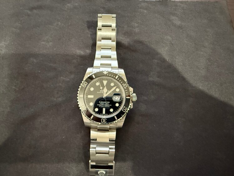 ロレックス　サブマリーナデイト（高級時計）の商品画像 - 査定依頼日：2025年4月30日 - 最高査定価格：1,800,000円