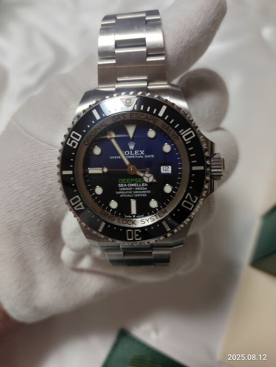 ロレックス シードゥエラー 126660（高級時計）の商品画像 - 査定依頼日：2025年8月12日 - 最高査定価格：1,830,000円