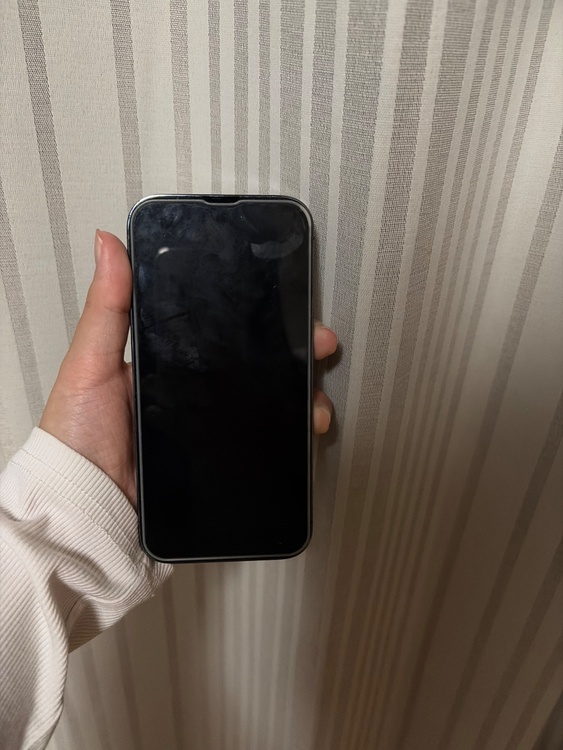 iPhone iPhone 14 Pro 128GB au（スマホ）の商品画像 - 査定依頼日：2026年9月12日 - 最高査定価格：68,000円