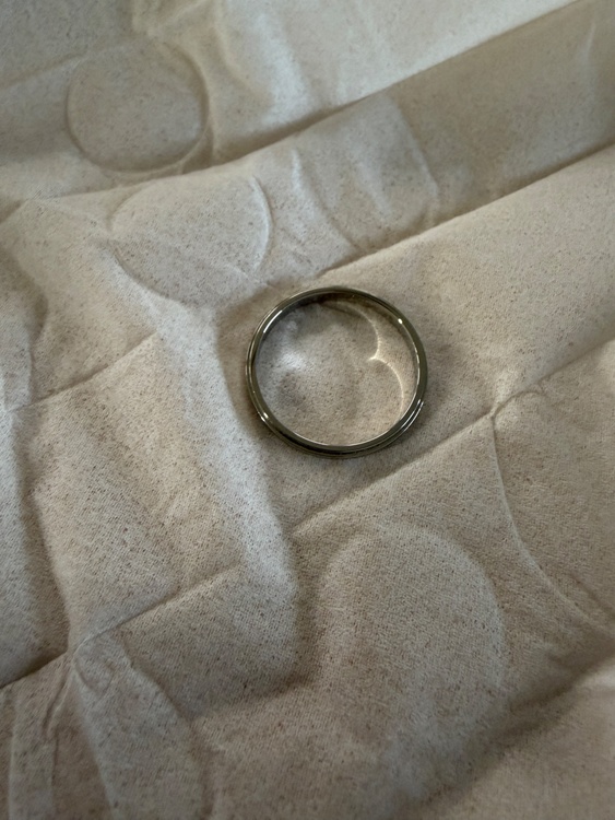  カルティエ　ダムール　ウェディングリング　幅1.8mm（金・貴金属）の商品画像 - 査定依頼日：2026年4月7日 - 最高査定価格：50,000円