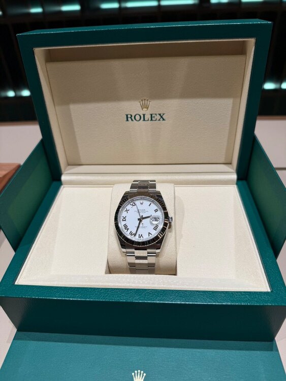 デイトジャスト（高級時計）の商品画像 - 査定依頼日：2025年2月16日 - 最高査定価格：1,750,000円